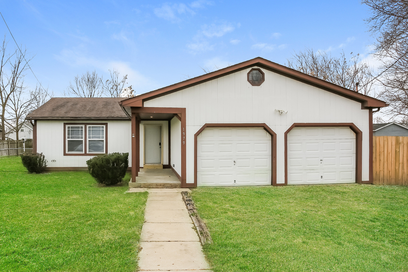 1979 REESE AVE COLUMBUS, OH 43207